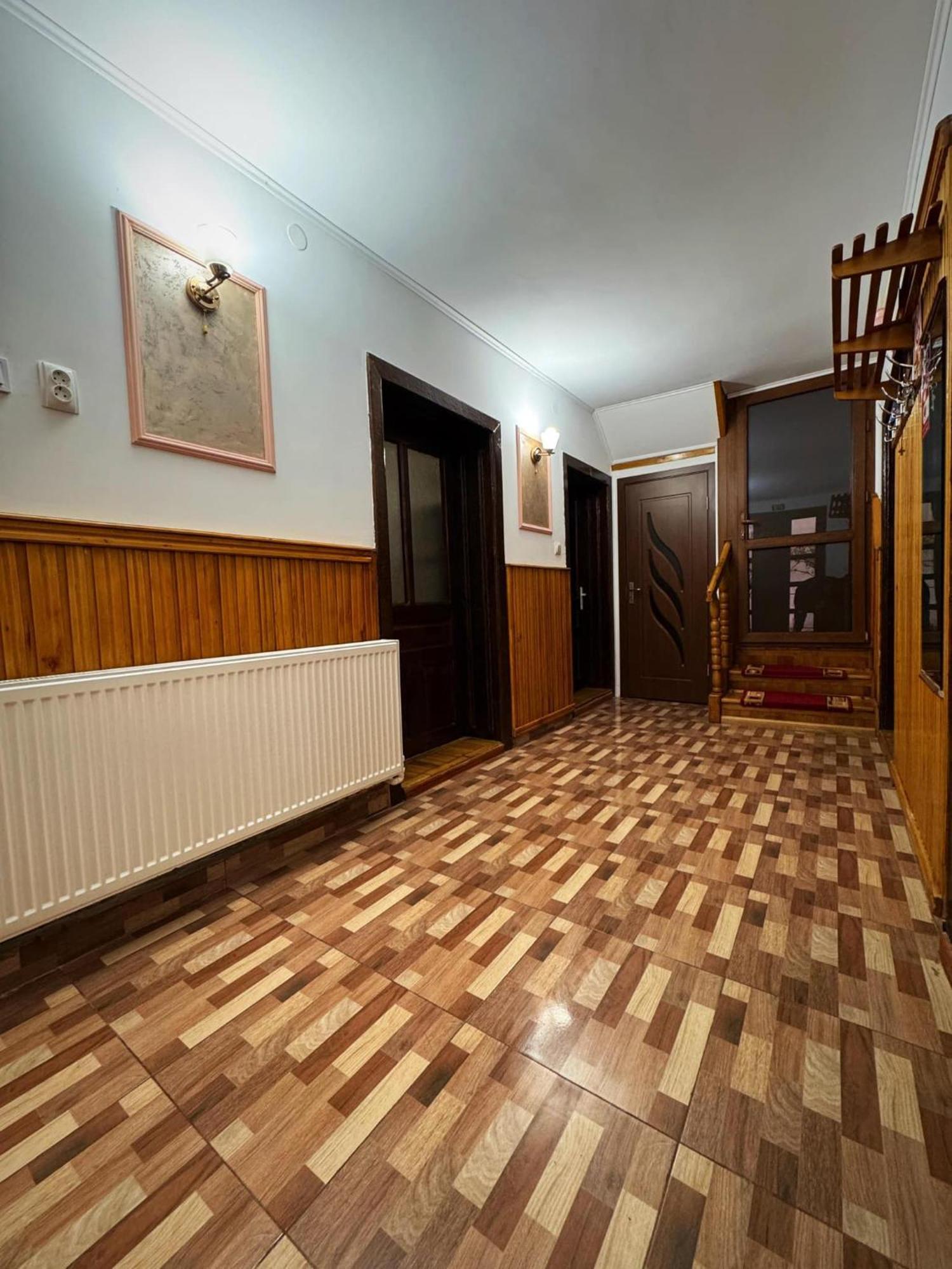 Casa Mary Hotell Haţeg Eksteriør bilde